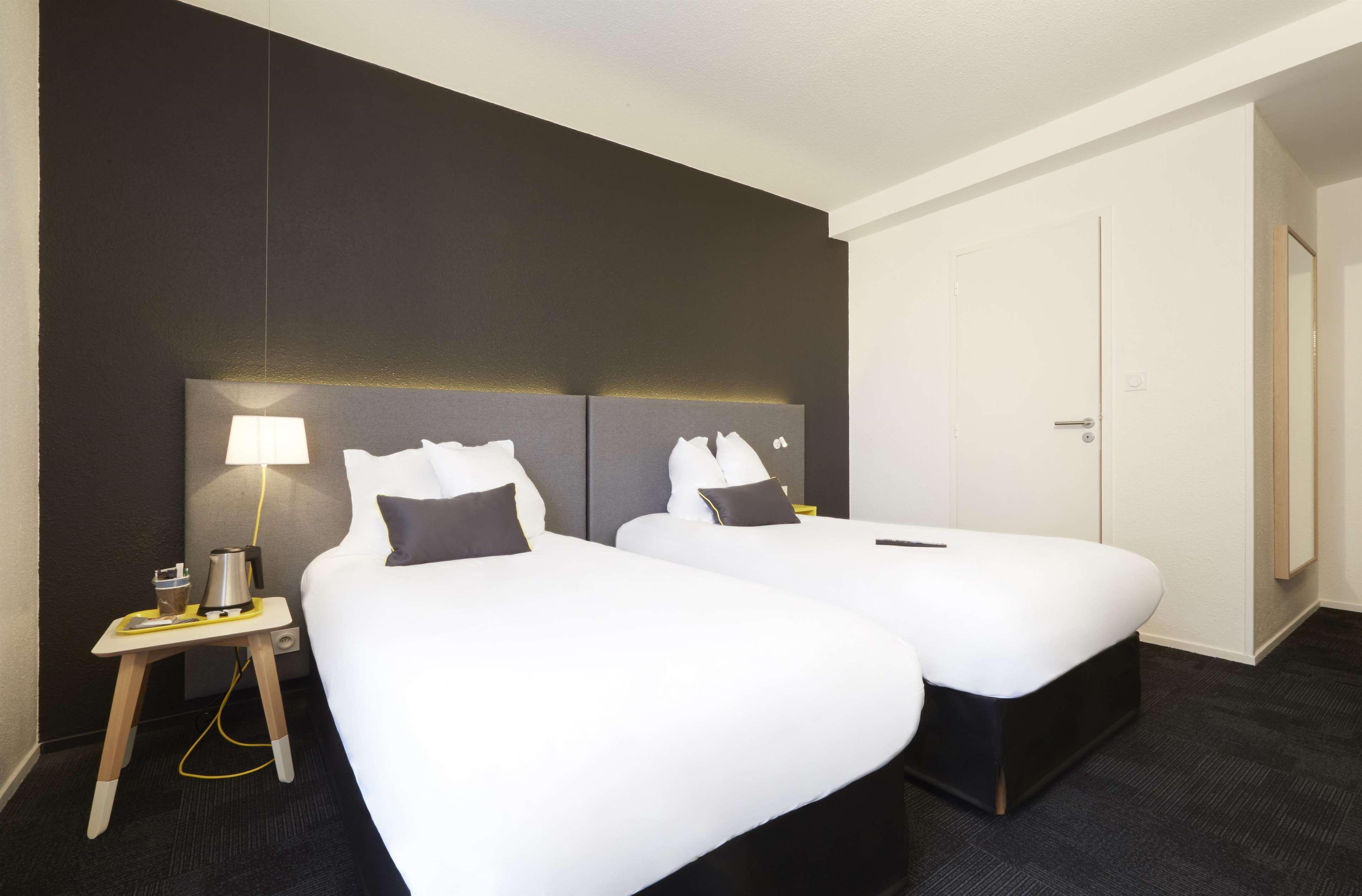 Kyriad Hotel Brest Buitenkant foto