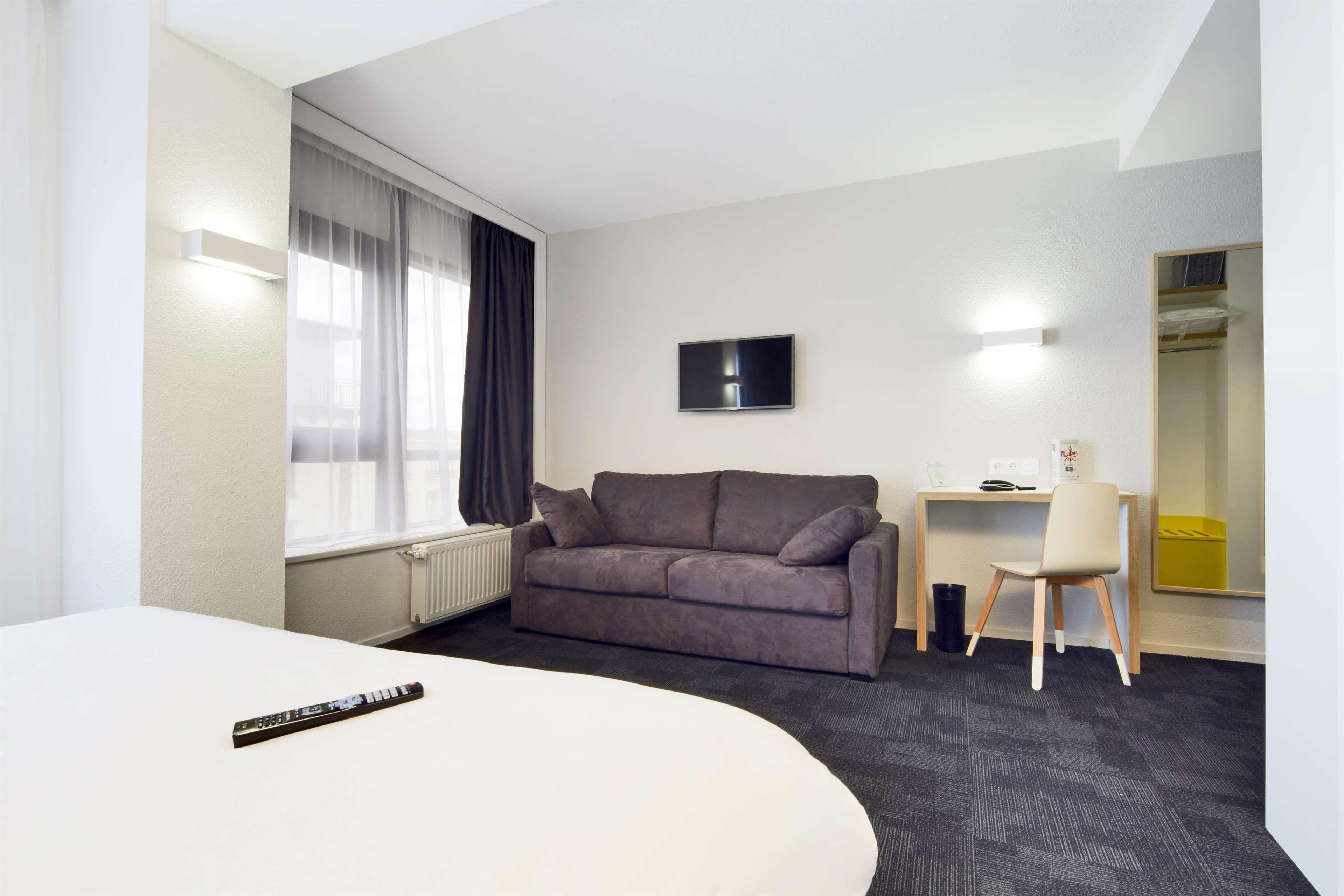Kyriad Hotel Brest Buitenkant foto