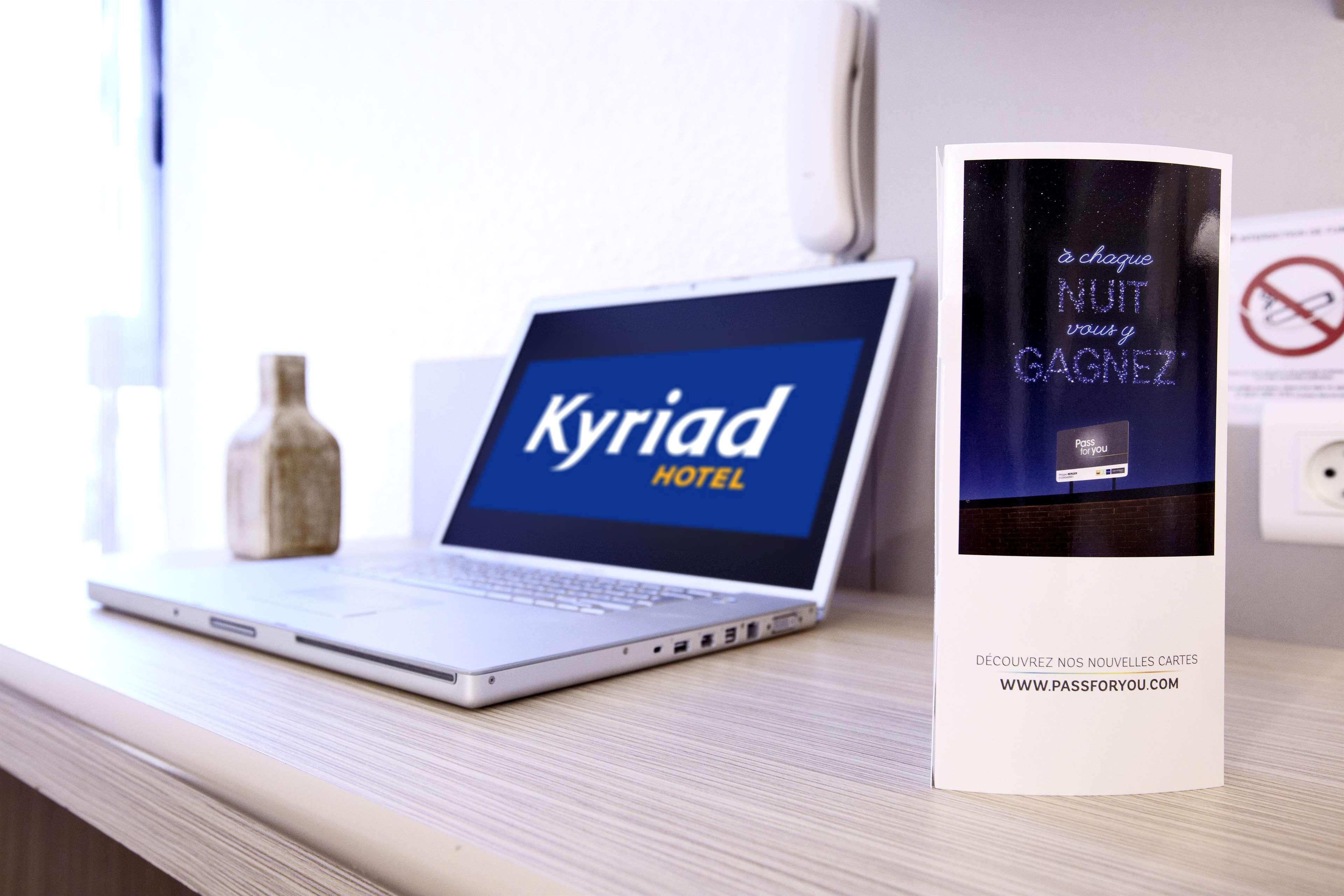 Kyriad Hotel Brest Buitenkant foto